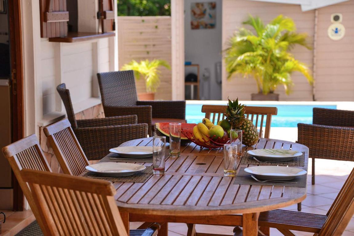 Villa Sohalia Climatisee, Piscine Et Jardin A 5Mn De La Plage Le Diamant Buitenkant foto